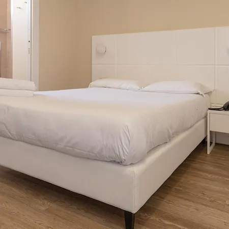 Boston Otel