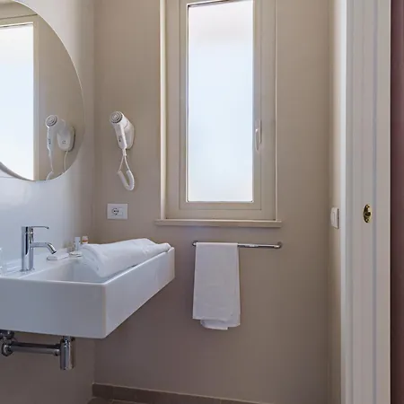 Szálloda Boston 4*